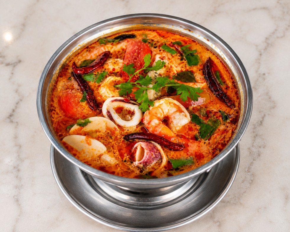 ต้มยำทะเล (Tom Yum Seafood)
