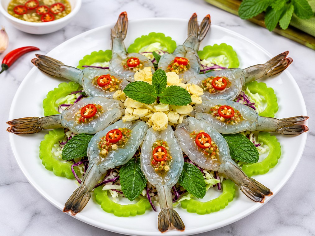 กุ้งแช่น้ำปลา (Raw Shrimp with Fish Sauce)