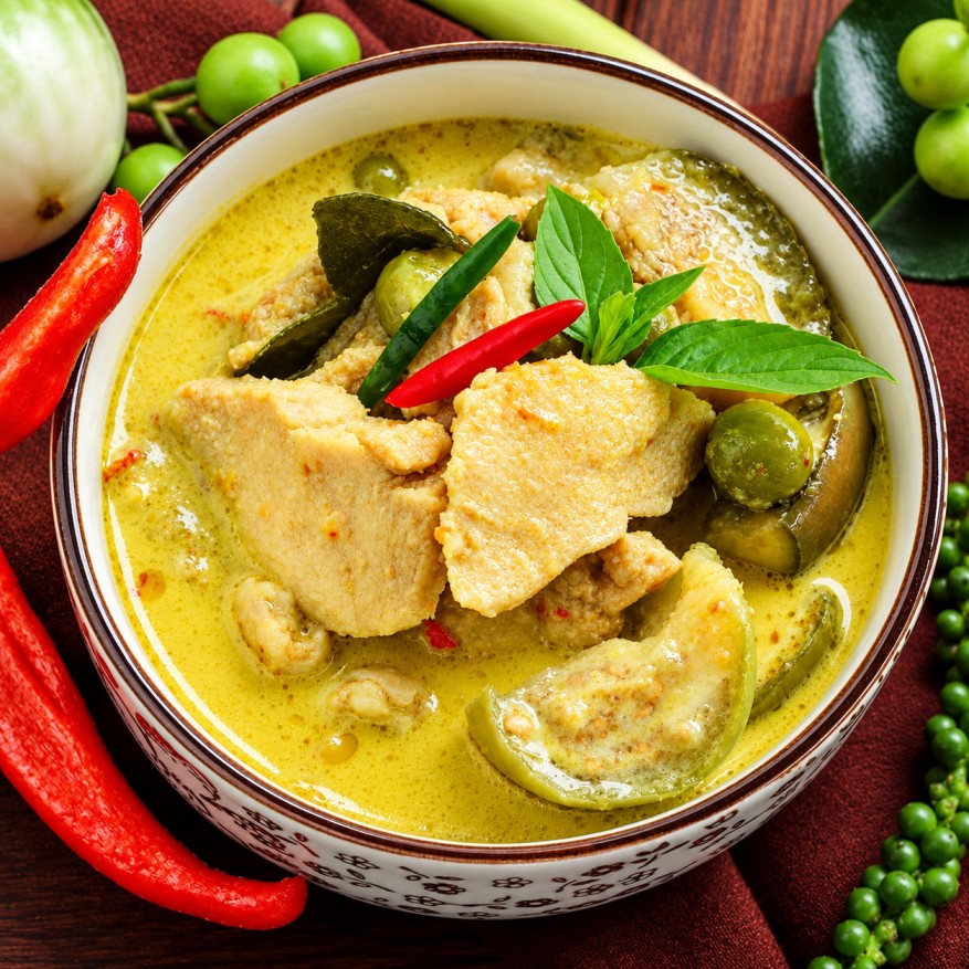 แกงเขียวหวานไก่ (Green Curry with Chicken)