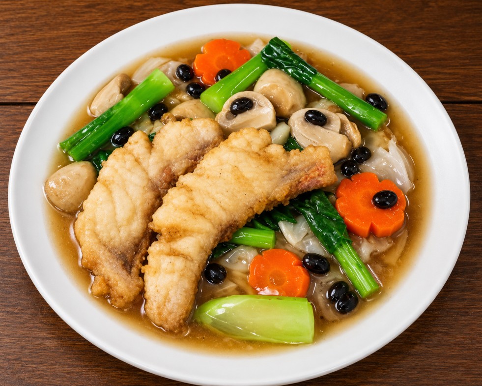 ราดหน้าปลาเต้าซี่ (Fish with black bean sauce)